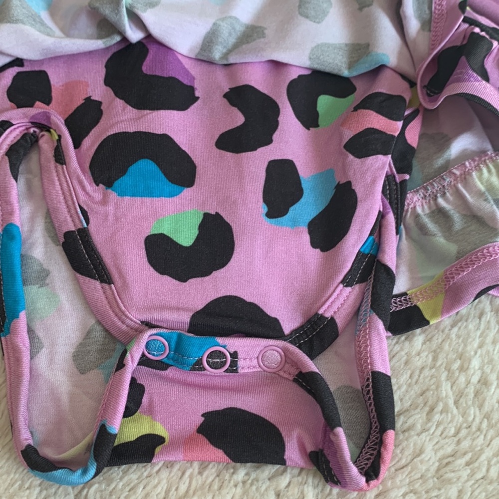 NWT Posh Peanut Electric Leopard Ruffle Bodysuit Dress 6-12M Purple - Picture 6 of 8